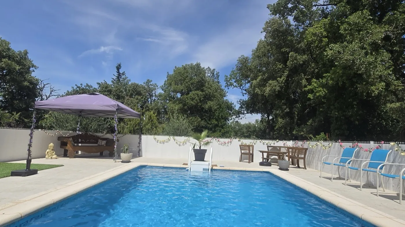 Le Domaine — vue 1